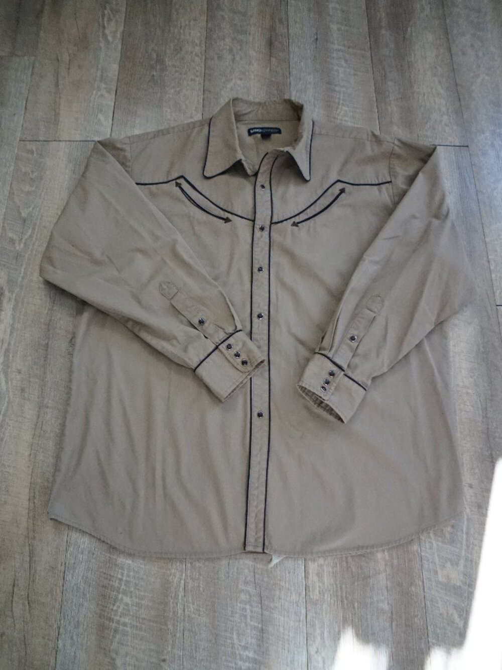 MWG Apparel Pearl Snap Button Down Shirt